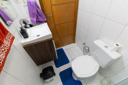 Casa à venda com 80m², 2 quartos e 1 vagaBanheiro 2