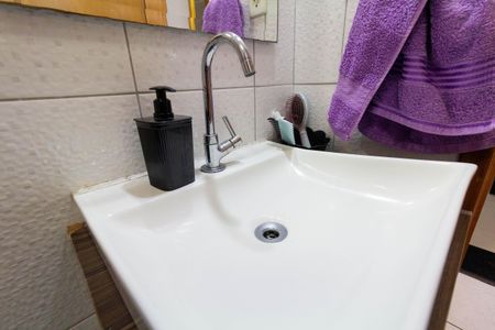 Casa à venda com 80m², 2 quartos e 1 vagaBanheiro 2