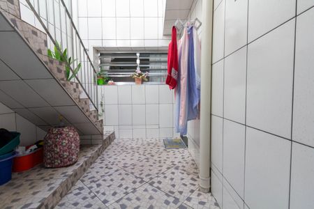 Casa à venda com 80m², 2 quartos e 1 vagaÁrea de Serviço