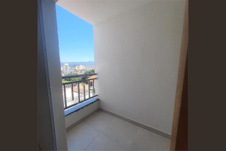 Casa à venda com 2 quartos, 563m² em Parque Vitoria, São Paulo