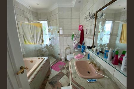 Casa à venda com 1280m², 5 quartos e 12 vagas