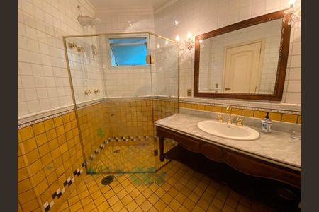 Casa à venda com 1280m², 5 quartos e 12 vagas