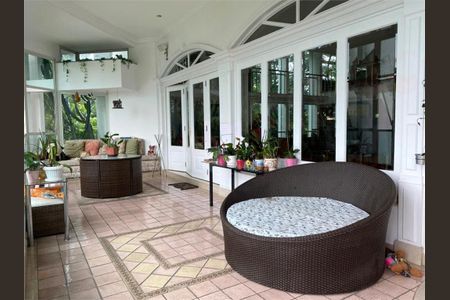 Casa à venda com 1280m², 5 quartos e 12 vagas