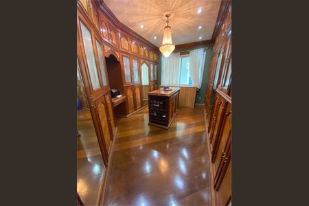 Casa à venda com 1280m², 5 quartos e 12 vagas