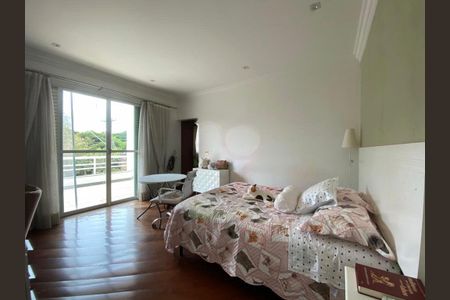 Casa à venda com 1280m², 5 quartos e 12 vagas