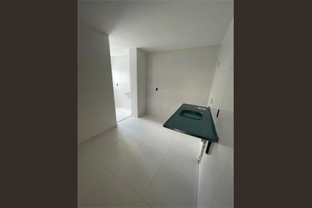 Casa à venda com 2 quartos, 563m² em Parque Vitoria, São Paulo