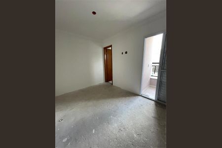 Casa à venda com 2 quartos, 563m² em Parque Vitoria, São Paulo