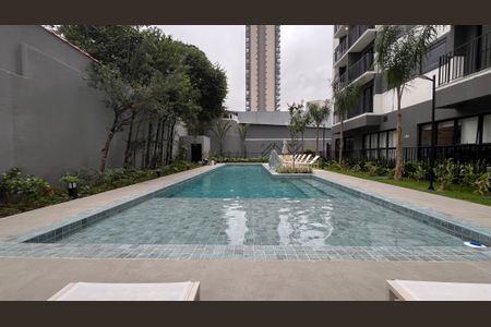 Studio para alugar com 33m², 1 quarto e sem vagaPiscina