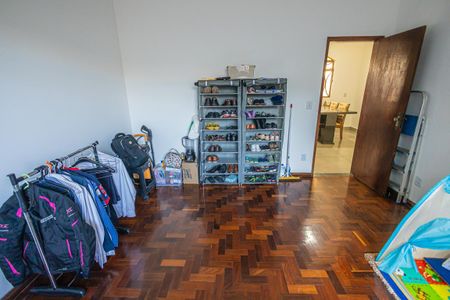Casa à venda com 300m², 3 quartos e 3 vagasQuarto 2
