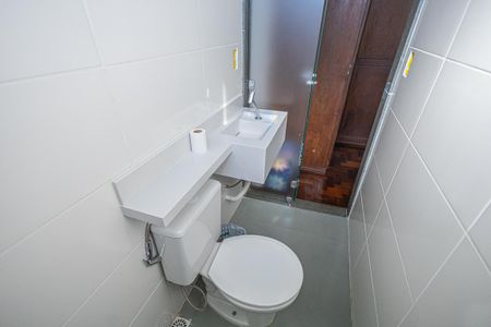 Casa à venda com 300m², 3 quartos e 3 vagasBanheiro