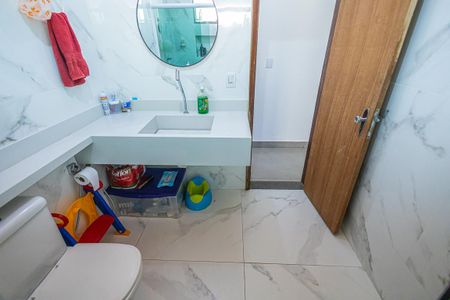 Casa à venda com 300m², 3 quartos e 3 vagasBanheiro da Suíte