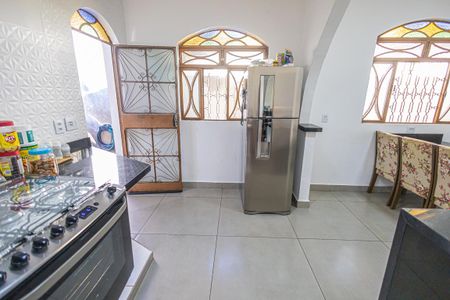 Casa à venda com 300m², 3 quartos e 3 vagasCozinha