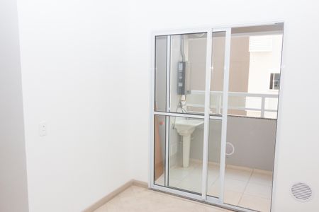 Apartamento para alugar com 40m², 2 quartos e 1 vaga Apartamento para alugar com 40m², 2 quartos e 1 vagaSala/Cozinha