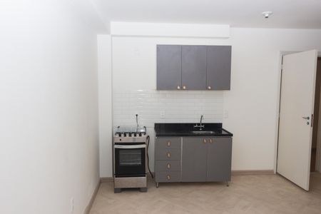 Apartamento para alugar com 40m², 2 quartos e 1 vaga Apartamento para alugar com 40m², 2 quartos e 1 vagaSala/Cozinha