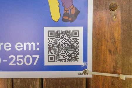 Casa de condomínio à venda com 180m², 3 quartos e 3 vagas Casa de condomínio à venda com 180m², 3 quartos e 3 vagasPlaquinha