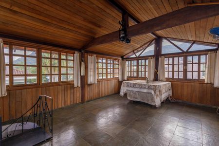 Casa de condomínio à venda com 180m², 3 quartos e 3 vagas Casa de condomínio à venda com 180m², 3 quartos e 3 vagasQuarto 2