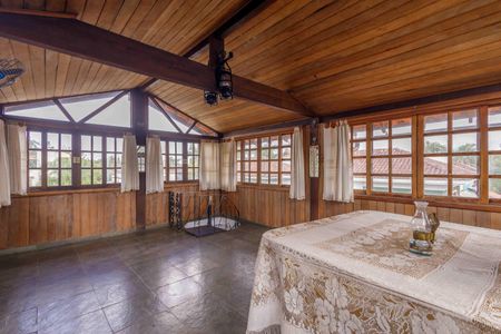 Casa de condomínio à venda com 180m², 3 quartos e 3 vagas Casa de condomínio à venda com 180m², 3 quartos e 3 vagasQuarto 2