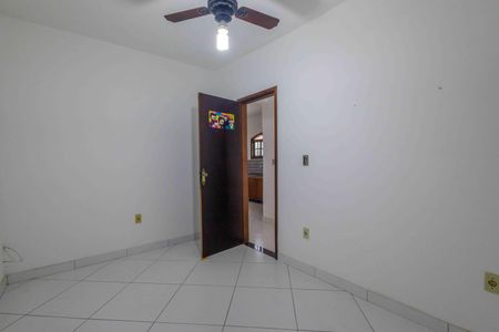 Casa de condomínio à venda com 180m², 3 quartos e 3 vagas Casa de condomínio à venda com 180m², 3 quartos e 3 vagasQuarto 3