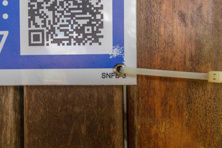 Casa de condomínio à venda com 180m², 3 quartos e 3 vagas Casa de condomínio à venda com 180m², 3 quartos e 3 vagasPlaquinha