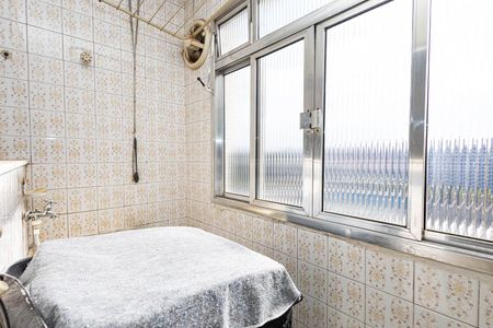 Apartamento à venda com 60m², 2 quartos e sem vagaÁrea de Serviço