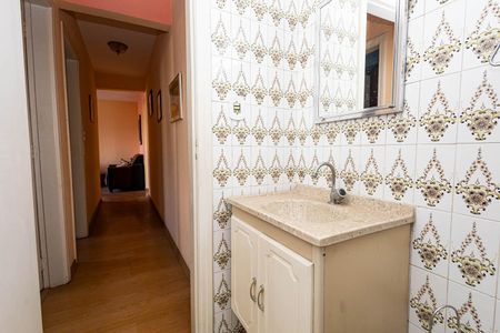 Apartamento à venda com 60m², 2 quartos e sem vagaBanheiro