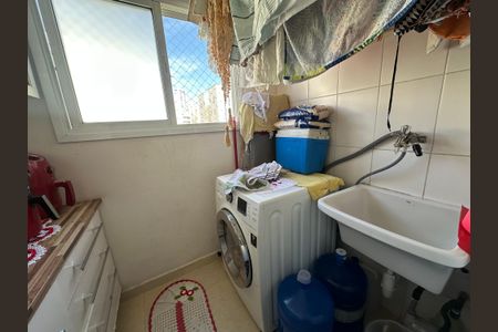 Apartamento à venda com 58m², 2 quartos e 2 vagasÁrea de Serviço