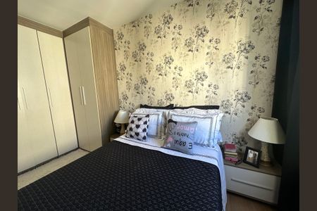 Apartamento à venda com 58m², 2 quartos e 2 vagasQuatro 1