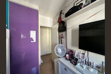 Apartamento à venda com 58m², 2 quartos e 2 vagasQuarto 2