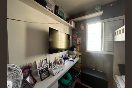 Apartamento à venda com 58m², 2 quartos e 2 vagasQuarto 2