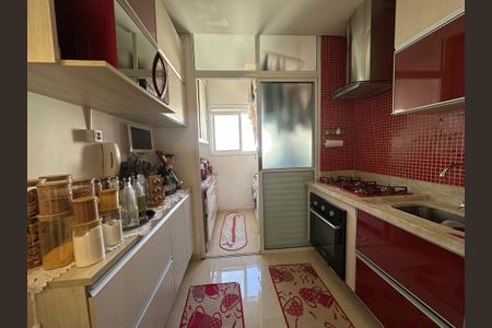 Apartamento à venda com 58m², 2 quartos e 2 vagasCozinha