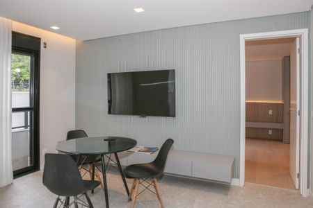 Apartamento para alugar com 1 quarto, 70m² em Sumaré, São Paulo