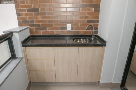 Sacada de apartamento para alugar com 2 quartos, 70m² em Sumaré, São Paulo