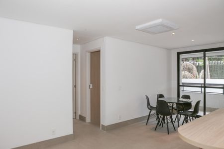 Sala de apartamento para alugar com 2 quartos, 70m² em Sumaré, São Paulo