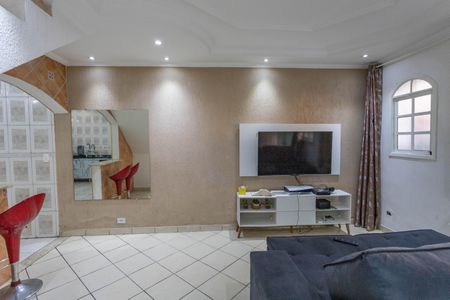 Casa à venda com 120m², 2 quartos e 2 vagasSala 