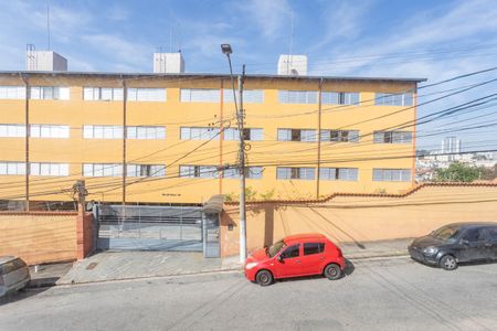 Casa à venda com 120m², 2 quartos e 2 vagasVista da varanda 
