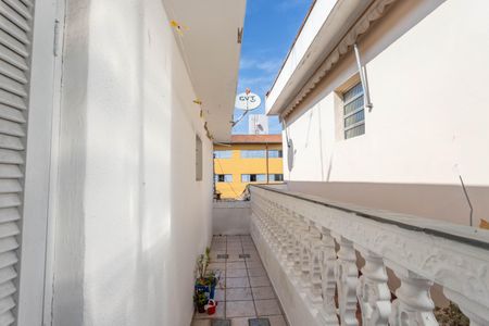 Casa à venda com 120m², 2 quartos e 2 vagasVaranda do Quarto 1 