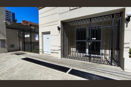 Studio para alugar com 30m², 1 quarto e sem vaga Studio para alugar com 30m², 1 quarto e sem vagaFachada + Plaquinha