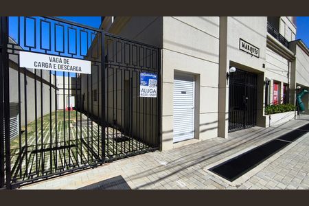 Studio para alugar com 30m², 1 quarto e sem vaga Studio para alugar com 30m², 1 quarto e sem vagaFachada + Plaquinha