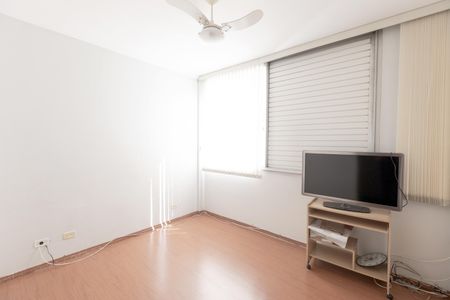 Apartamento à venda com 130m², 3 quartos e 1 vagaSuíte