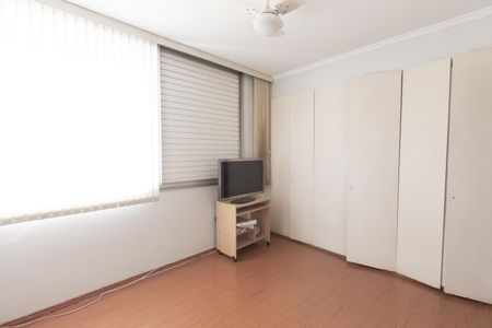 Apartamento à venda com 130m², 3 quartos e 1 vagaSuíte