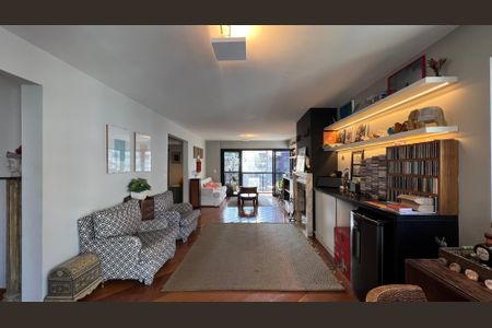 Apartamento à venda com 195m², 3 quartos e 4 vagasSala