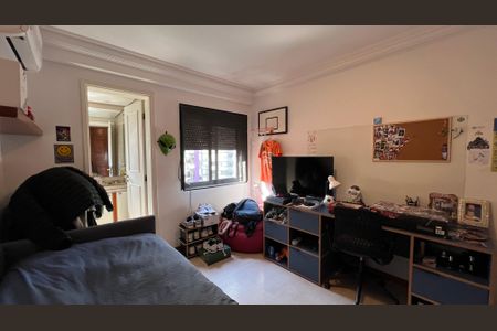 Apartamento à venda com 195m², 3 quartos e 4 vagasSuíte 1