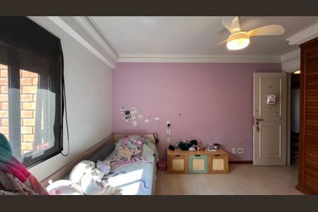 Apartamento à venda com 195m², 3 quartos e 4 vagasSuíte 2