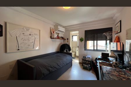 Apartamento à venda com 195m², 3 quartos e 4 vagasSuíte 1