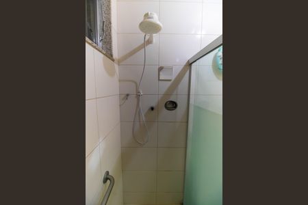 Casa à venda com 230m², 3 quartos e 3 vagas Casa à venda com 230m², 3 quartos e 3 vagasBanheiro 1