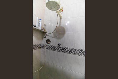 Casa à venda com 230m², 3 quartos e 3 vagas Casa à venda com 230m², 3 quartos e 3 vagasBanheiro 2