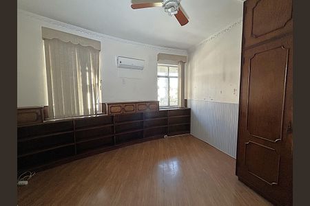 Apartamento à venda com 135m², 4 quartos e sem vagaQuarto 3