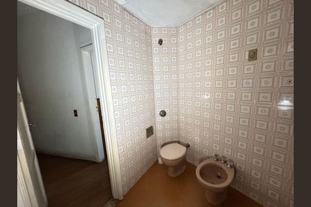 Apartamento à venda com 135m², 4 quartos e sem vagaBanheiro 1