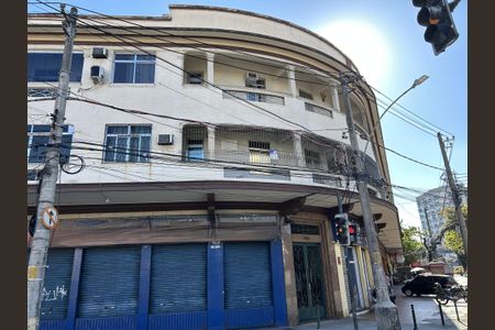 Apartamento à venda com 135m², 4 quartos e sem vagaFachada + plaquinha