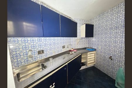 Apartamento à venda com 135m², 4 quartos e sem vagaCozinha